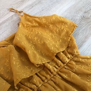 Beautiful mustard yellow dress from Nordstrom Rack